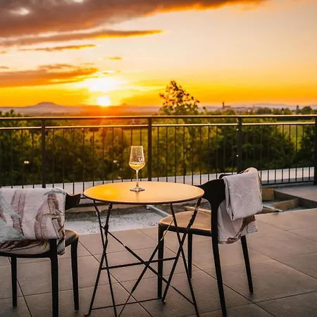 Vinarstvi Valkovi Apartman Mělník
